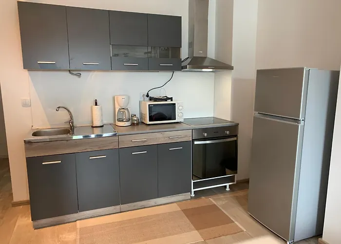 Apartman-stefanovic דירה *